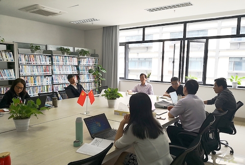 陈永富副校长听取研究生复试准备工作汇报