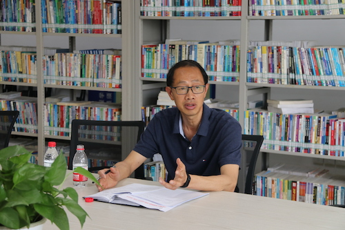 胡华副校长听取成人视频
开学防疫汇报并作指导