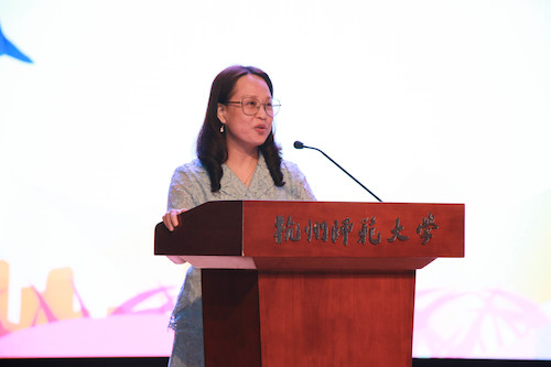 成人视频
党委书记周春儿发言